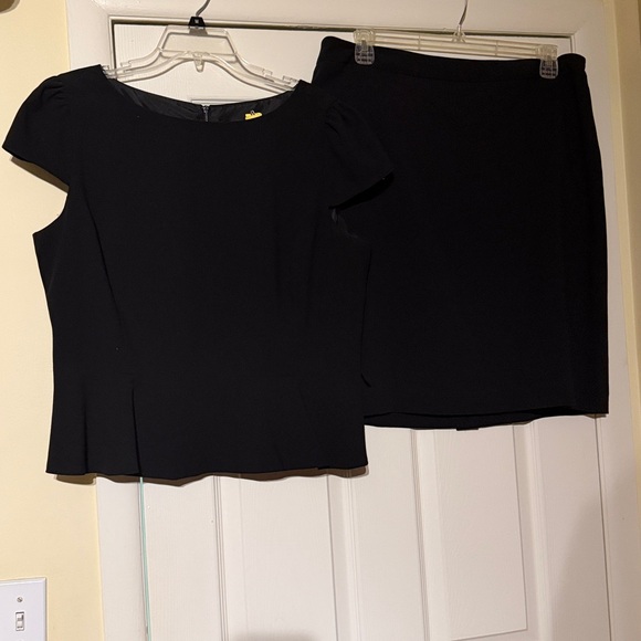 Nine West Black Top and Skirt Set - Picture 1 of 1